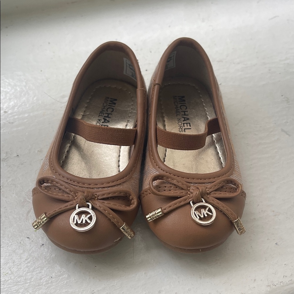 Michael Kors Kids Tan Ballet Flats